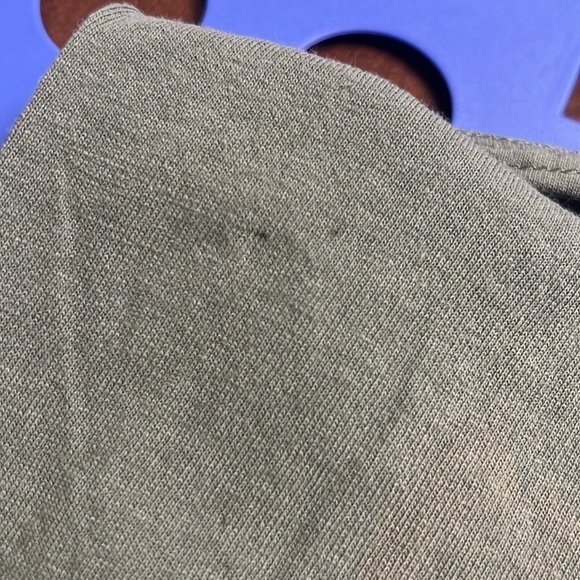 Gildan Heavy Cotton Graphic Screen T-Shirt Green Short Sleeve Size Large NWT - Picture 7 of 8